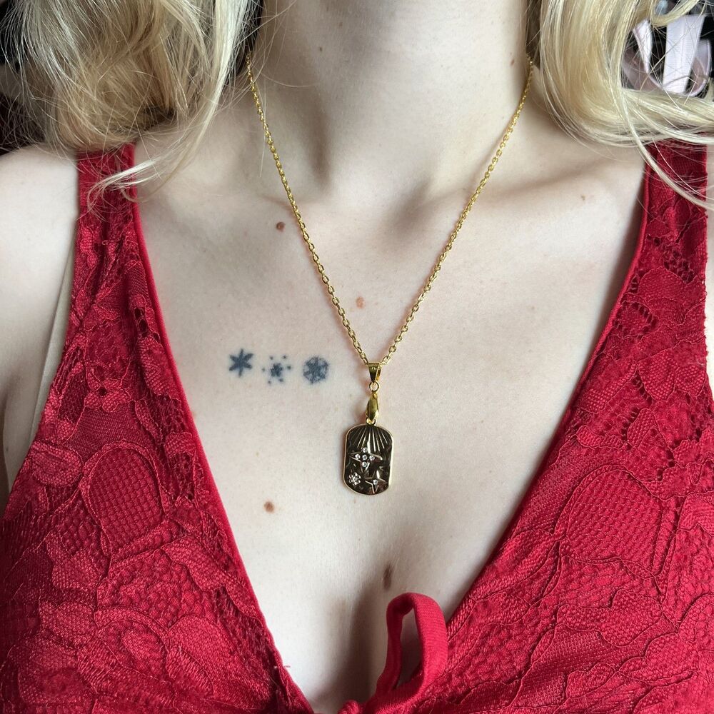 Gold Tone Stars Dog Tag Necklace 18 Inches Bohemian Whimsigoth Feminine Y2K